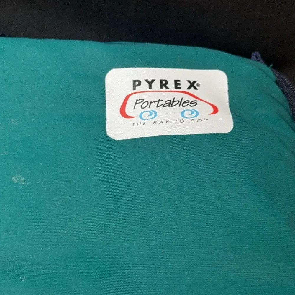 Pyrex Portables Green Insulated Lunch Food Carrier Microcore Thermal Tote Bag
